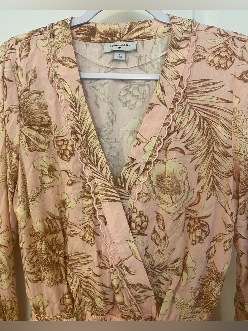Agua Bendita Long Sleeve Short Wrap Romper NWOT Sz S Light Pink w/Tan & White - Picture 6 of 10
